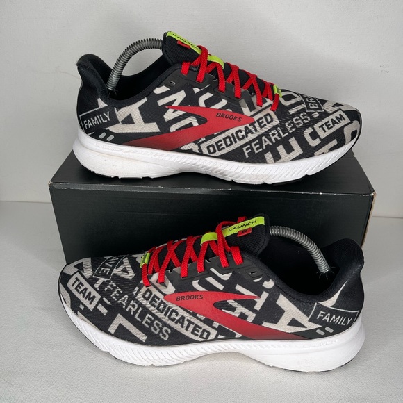 brooks firefighter shoes